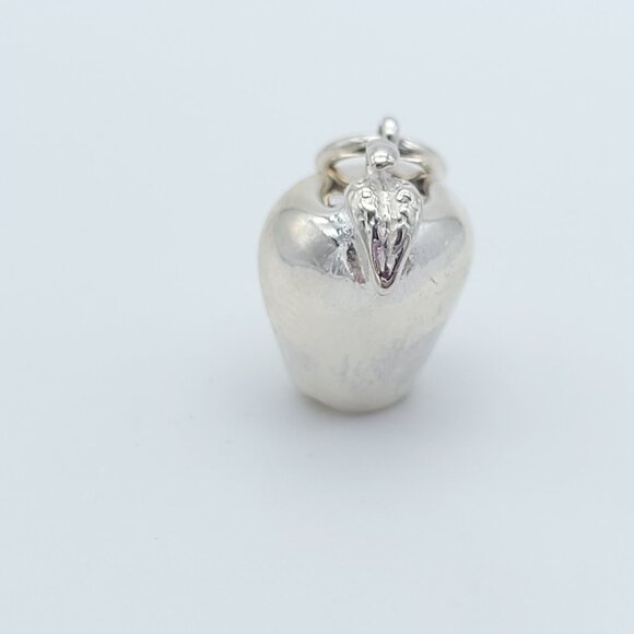 Tiffany & Co. Sterling Silver Big Apple Charm Pendant New York 3D w/ Pouch - Picture 2 of 6